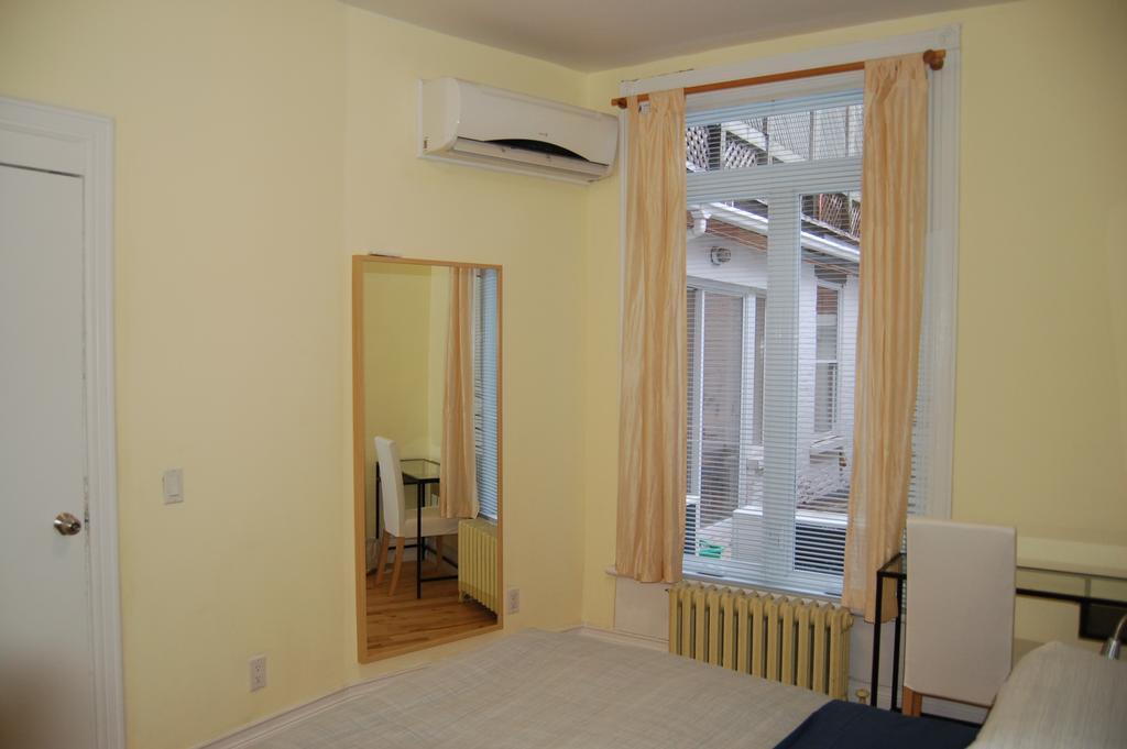 Le Chasseur Bed & Breakfast Montréal Chambre photo